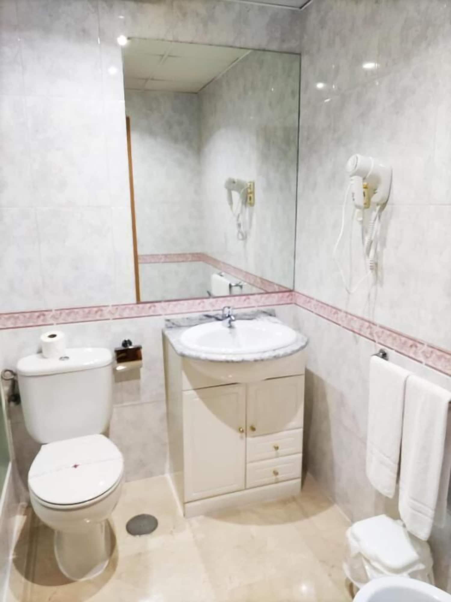 Hotel Ciudad De 2*